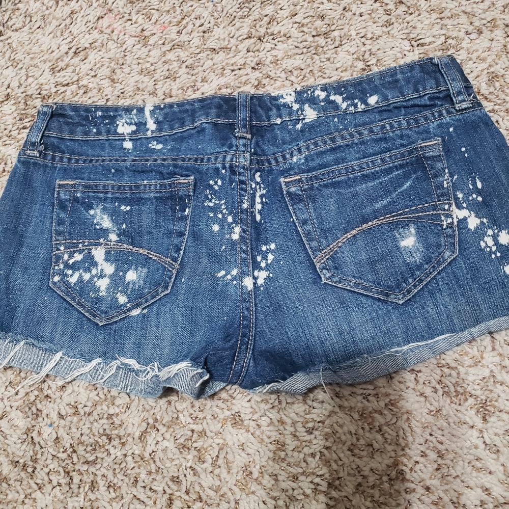 Degree short shorts, size 7, distressed